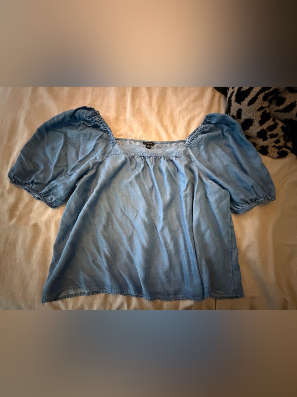 Ann Taylor Light Blue Puff Sleeve Peasant Top
